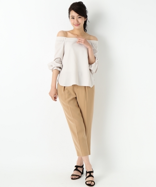 Spick & Span(スピックアンドスパン)の「≪追加≫【CLASSY.×Spick & Spanコラボ】ダブルサテン SET UP◆(その他パンツ・レディース・ホワイト/ネイビー/ナチュラル・38/36)」の22枚目の写真