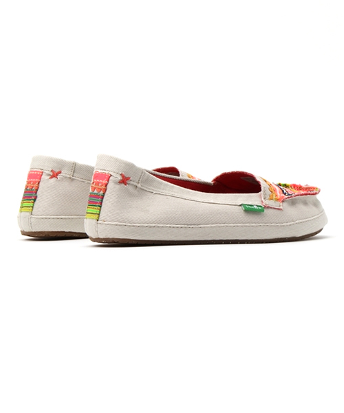 sanuk(サヌーク)の「SANUK / W RIC RAC ROW(モカシン/デッキシューズ・レディース・ブラック/オフホワイト・23.0cm/24.0cm/25.0cm/22.0cm)」の6枚目の写真