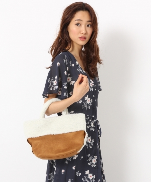 BLISS POINT(ブリスポイント)の「ボアミニトート/732148(トートバッグ・レディース・ブラウン/ブラック/その他1/グリーン・ONE SIZE)」の2枚目の写真