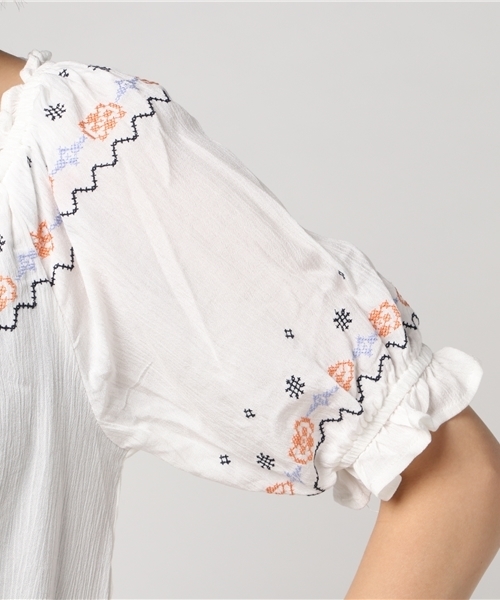 Heather（ヘザー）の「ボヘシシュウブラウス半袖　757609（シャツ/ブラウス・レディース・ブラック系その他/ホワイト系その他/レッド系その他・FREE）」の8枚目の写真