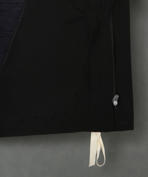 VENCEEXCHANGE(ヴァンスエクスチェンジ)の「切替マウンテンパーカー(マウンテンパーカー・メンズ・ネイビー/グレー・LARGE/MEDIUM)」の9枚目の写真
