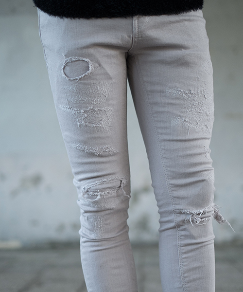 FUGA（フーガ）の「リメイク加工裾ZIPストレッチスキニーカラーパンツ