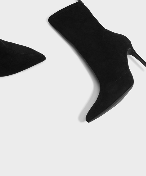 CHARLES & KEITH(チャールズ & キース)の「テクスチャードカフブーツスティレット / TEXTURED CALF BOOT STILETTOS(ブーツ・レディース・ネイビー/ブラック/グレー・22.5cm/23.5cm/23cm/24.5cm/25.5cm/25cm)」の19枚目の写真