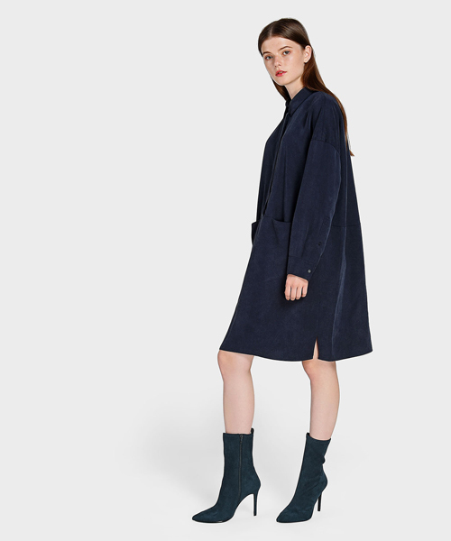 CHARLES & KEITH(チャールズ & キース)の「テクスチャードカフブーツスティレット / TEXTURED CALF BOOT STILETTOS(ブーツ・レディース・ネイビー/ブラック/グレー・22.5cm/23.5cm/23cm/24.5cm/25.5cm/25cm)」の4枚目の写真