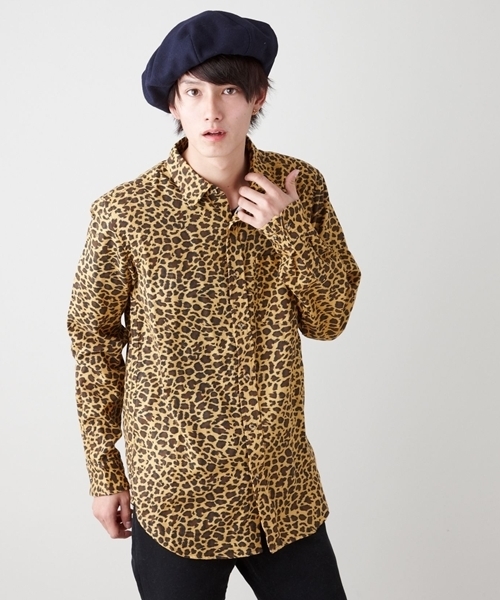 WEGO(ウィゴー)の「レオパードダブルガーゼLSシャツ(シャツ/ブラウス・メンズ・オフホワイト/ベージュ/マスタード・MEDIUM/LARGE)」の3枚目の写真