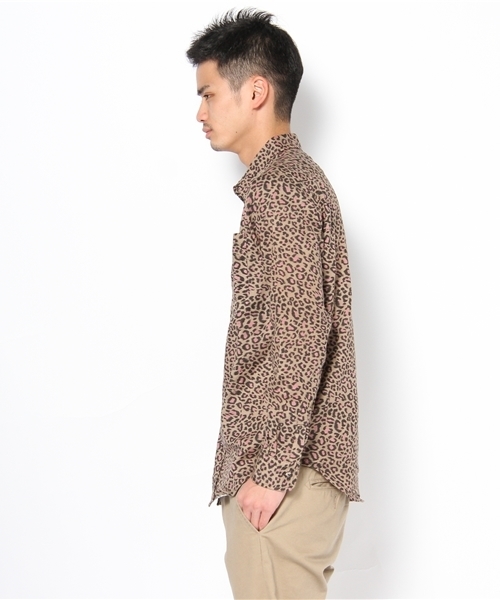 WEGO(ウィゴー)の「レオパードダブルガーゼLSシャツ(シャツ/ブラウス・メンズ・オフホワイト/ベージュ/マスタード・MEDIUM/LARGE)」の4枚目の写真
