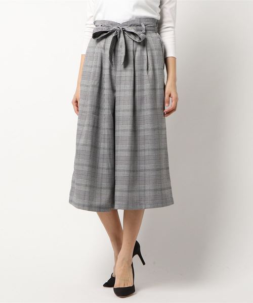 Allamanda（アラマンダ）の「NEWタッククロップドパンツ-2017AW-（その他パンツ・レディース・ブラウン/その他/その他1・MEDIUM）」の4枚目の写真