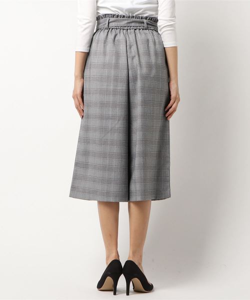 Allamanda（アラマンダ）の「NEWタッククロップドパンツ-2017AW-（その他パンツ・レディース・ブラウン/その他/その他1・MEDIUM）」の7枚目の写真