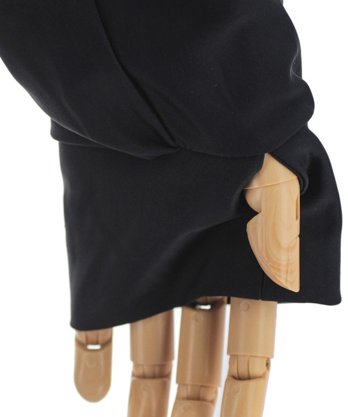 TeddyShop（テディショップ）の「【UVカット率 99.9%以上】長袖ロング丈ラッシュガード 水着レディース体型カバー【WEＢ限定】［大きいサイズ有］水陸両用（ラッシュガード・レディース・ホワイト/ライトブルー/ピンク系その他/イエロー/スモークピンク/グリーン系その他/ブラック/ネイビー/ブルー・XL/L/M/S）」の10枚目の写真