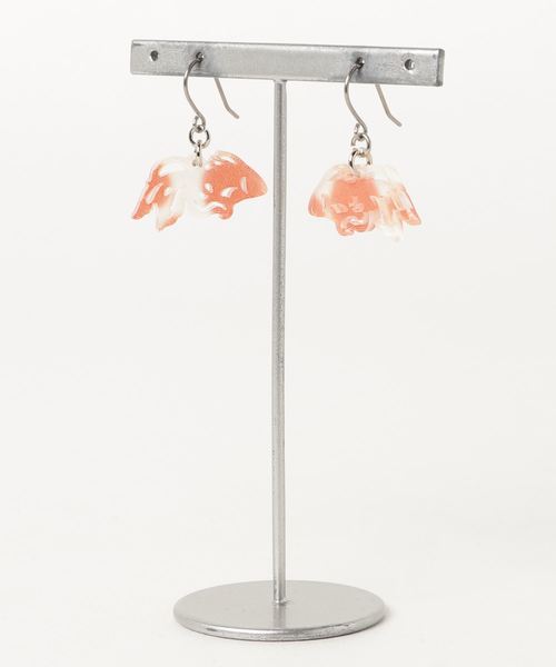 カヤ（カヤ）の「【カヤ】琉金ピアス（ピアス（両耳用）・レディース・ホワイト×レッド/ホワイト×ブラック・FREE）」の3枚目の写真