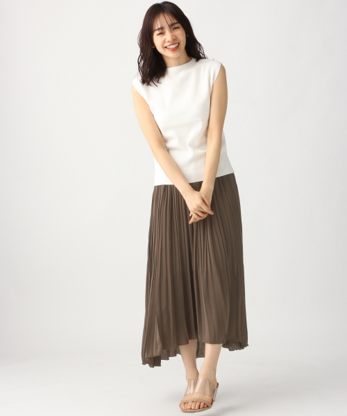 A part by(アパートバイ)の「14GCoMoボトルネックノースリーブニット 832372(ニット/セーター・レディース・ホワイト/ブラック/ブラウン・FREE)」の4枚目の写真