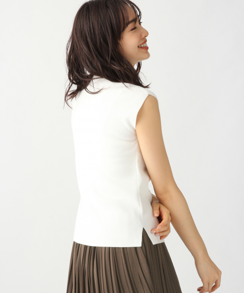 A part by(アパートバイ)の「14GCoMoボトルネックノースリーブニット 832372(ニット/セーター・レディース・ホワイト/ブラック/ブラウン・FREE)」の5枚目の写真