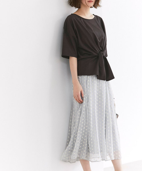 &. NOSTALGIA（アンドドットノスタルジア）の「《高田麻紀子さん着用》フラワー刺繍楊柳フレアスカート（スカート・レディース・ブラック/グレー系その他・FREE）」の6枚目の写真