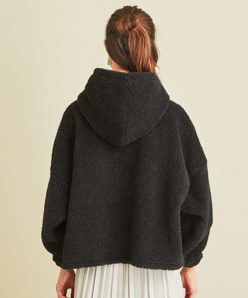 BEAUTY&YOUTH UNITED ARROWS(ビューティーアンドユースユナイテッドアローズ)の「【WEB限定】by ※∴ボアボンディングフードパーカー -ウォッシャブル-(パーカー・レディース・モカ/オフホワイト/ブラック・FREE)」の13枚目の写真