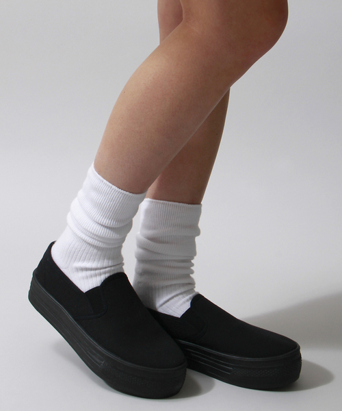 WEGO（ウィゴー）の「WEGO/厚底スリッポン（スニーカー・レディース・ホワイト/ブラック/カモフラージュ/ブラック系その他/その他2・24.5cm/23.5cm）」の3枚目の写真