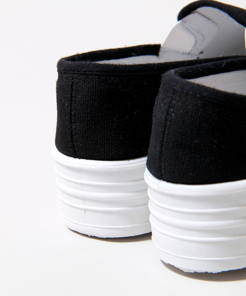 WEGO（ウィゴー）の「WEGO/厚底スリッポン（スニーカー・レディース・ホワイト/ブラック/カモフラージュ/ブラック系その他/その他2・24.5cm/23.5cm）」の10枚目の写真