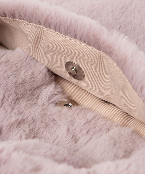 WEGO（ウィゴー）の「WEGO/2wayファー巾着ショルダーバッグ（ショルダーバッグ・レディース・ブラック/ベージュ/ライトパープル/グレー/オフホワイト/その他1・FREE）」の19枚目の写真