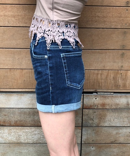 ENVYM（アンビー）の「ロールアップデニムＳＰＴ（デニムパンツ・レディース・ネイビー/ブルー・S/M）」の8枚目の写真