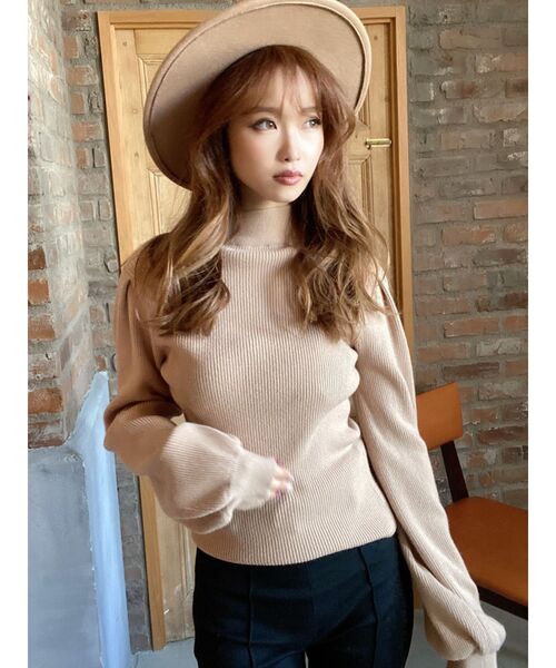 RESEXXY（リゼクシー）の「2WAYチョーカートップス（ニット/セーター・レディース・ブラック/ベージュ/オフホワイト・FREE）」の4枚目の写真