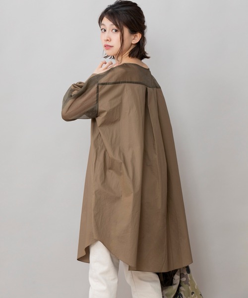 Munich(ミューニック)の「コットンタイプライター×オーガンジー シアービッグブラウス(シャツ/ブラウス・レディース・ホワイト/ブラック/カーキ・FREE)」の3枚目の写真