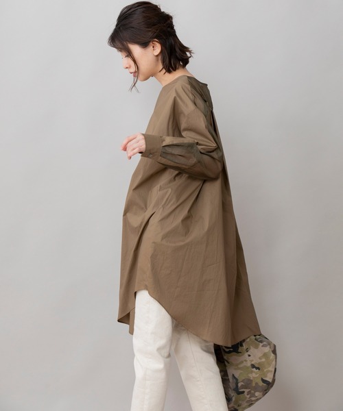 Munich(ミューニック)の「コットンタイプライター×オーガンジー シアービッグブラウス(シャツ/ブラウス・レディース・ホワイト/ブラック/カーキ・FREE)」の4枚目の写真