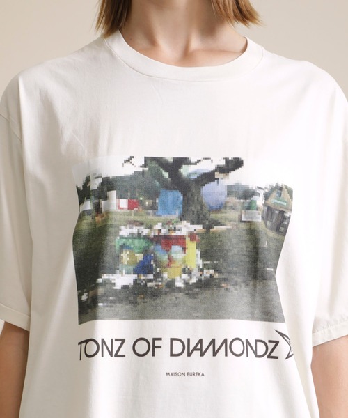 MAISON EUREKA（メゾンエウレカ）の「【MAISON EUREKA(メゾンエウレカ)】TONS OF DIAMONDS S/S（Tシャツ/カットソー・レディース・オフホワイト/ダークグレー・SMALL）」の6枚目の写真