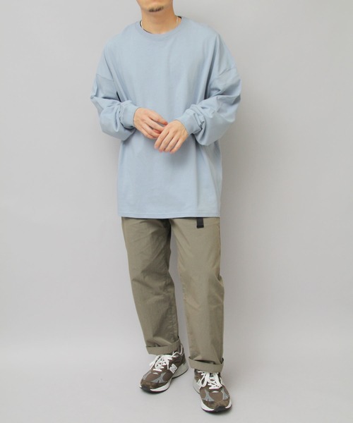 United Athle(ユナイテッドアスレ)の「5.6オンス ビッグシルエット ロングスリーブ 袖リブ Tシャツ(Tシャツ/カットソー・メンズ・ホワイト/ブラック/ブルー/ベージュ/パープル/グレー・S/M/L/XL)」の14枚目の写真