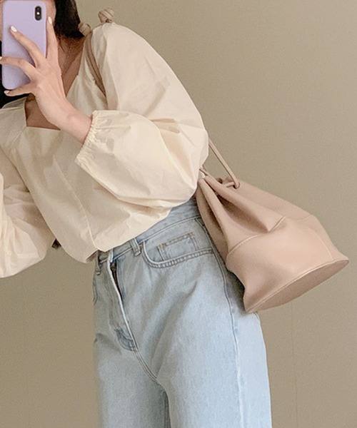 shopnikoniko(ショップニコニコ)の「巾着ショルダーバッグ 巾着型(ショルダーバッグ・レディース・ベージュ/ブラック/ブラウン/ホワイト/ワイン・フリー)」の9枚目の写真