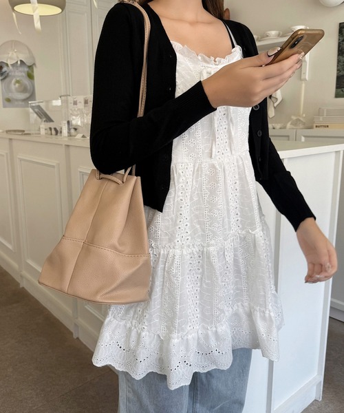 shopnikoniko(ショップニコニコ)の「巾着ショルダーバッグ 巾着型(ショルダーバッグ・レディース・ベージュ/ブラック/ブラウン/ホワイト/ワイン・フリー)」の22枚目の写真