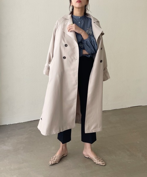 Shelly island(シェリーアイランド)の「サイドスリットロングトレンチコート【Shelly island】(トレンチコート・レディース・ベージュ・M)」の12枚目の写真