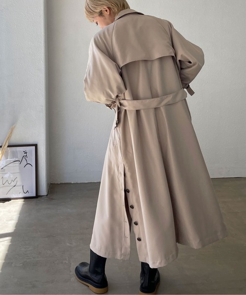 Shelly island(シェリーアイランド)の「サイドスリットロングトレンチコート【Shelly island】(トレンチコート・レディース・ベージュ・M)」の16枚目の写真