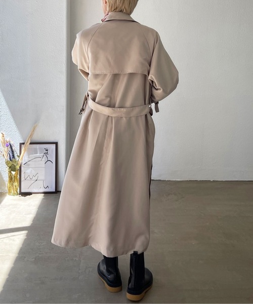 Shelly island(シェリーアイランド)の「サイドスリットロングトレンチコート【Shelly island】(トレンチコート・レディース・ベージュ・M)」の15枚目の写真