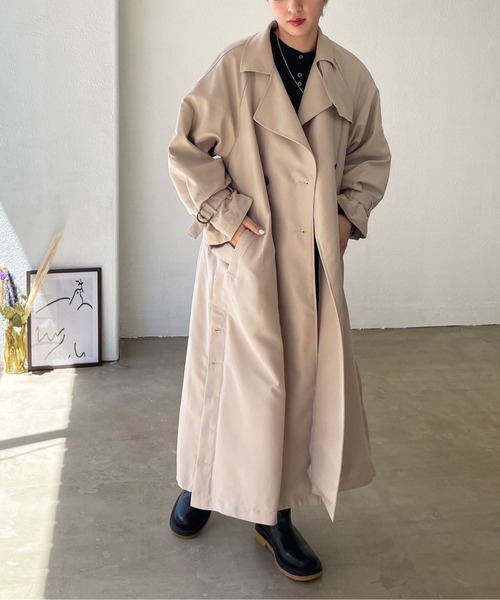 Shelly island(シェリーアイランド)の「サイドスリットロングトレンチコート【Shelly island】(トレンチコート・レディース・ベージュ・M)」の19枚目の写真
