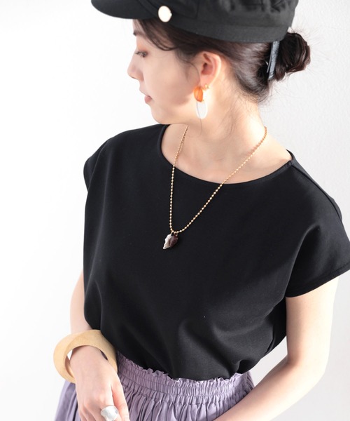 classicalelf（クラシカルエルフ）の「綿100％、さらり滑らか。シンプルフレンチトップス（Tシャツ/カットソー・レディース・ホワイト/ブラック/ベージュ/ブラウン/モカ・MEDIUM/LARGE/X-LARGE）」の3枚目の写真