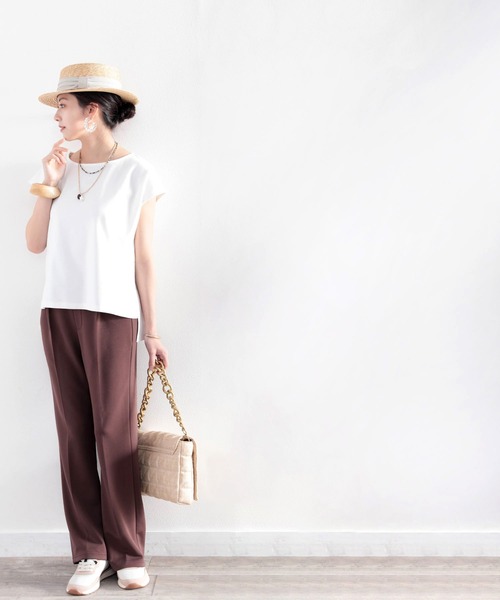 classicalelf（クラシカルエルフ）の「綿100％、さらり滑らか。シンプルフレンチトップス（Tシャツ/カットソー・レディース・ホワイト/ブラック/ベージュ/ブラウン/モカ・MEDIUM/LARGE/X-LARGE）」の19枚目の写真