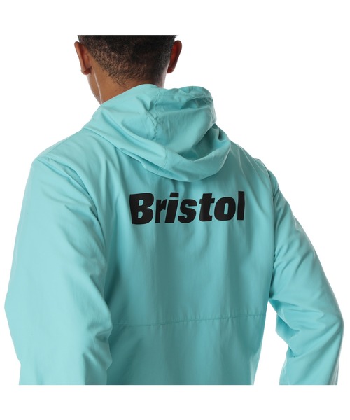 F.C.Real Bristol（エフシーレアルブリストル）の「NYLON HOODED