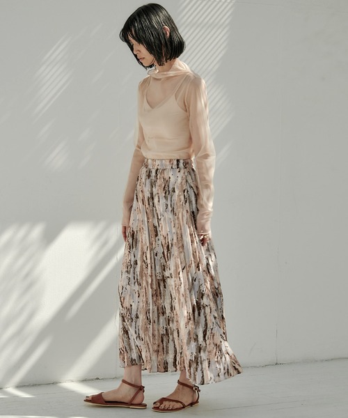 EMMA（EMMA CLOTHES）（エマ）の「【EMMA】ジョーゼット水彩柄プリントプリーツスカート（スカート・レディース・ベージュ/ブルー/グリーン/パープル/グリーン系その他/ブルー系その他・FREE）」の21枚目の写真