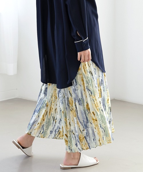 EMMA（EMMA CLOTHES）（エマ）の「【EMMA】ジョーゼット水彩柄プリントプリーツスカート（スカート・レディース・ベージュ/ブルー/グリーン/パープル/グリーン系その他/ブルー系その他・FREE）」の14枚目の写真