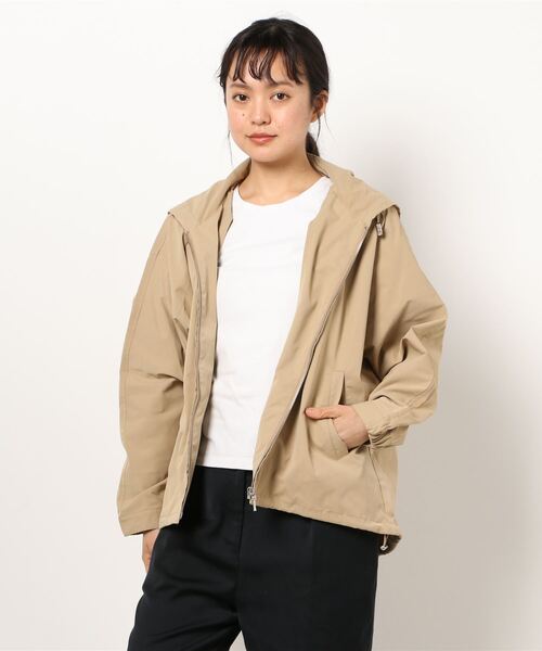 Te chichi TERRASSE（テチチテラス）の「ポリエステルツイルマウンテンパーカー（パーカー・レディース・オフホワイト/ネイビー/ベージュ・ﾌﾘ-）」の2枚目の写真