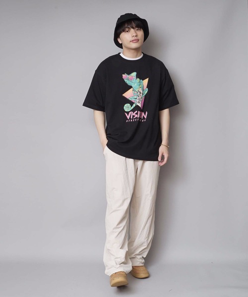 VISION STREET WEAR(ヴィジョンストリートウェア)の「【VISION STREET WEAR/ビジョンストリートウェア】カメレオンイラストTシャツ ワンポイントバックプリントブランドロゴ(Tシャツ/カットソー・メンズ・ブルー系その他/ブラック/ホワイト・LARGE/X-LARGE/MEDIUM)」の9枚目の写真