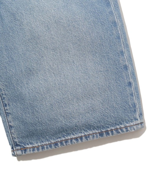Levi's（リーバイス）の「HIGH LOOSE BERMUDA SHORT WHATEVER SHORT（デニムパンツ・レディース・インディゴブルー・23inch/24inch/25inch/26inch/27inch/28inch/29inch/30inch）」の10枚目の写真