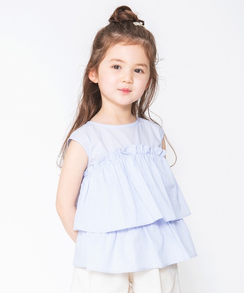BRANSHES（ブランシェス）の「二段フリルチュニック（チュニック・キッズ・サックスブルー/ピンク・130cm/140cm/100cm/110cm/90cm/150cm/120cm）」の2枚目の写真