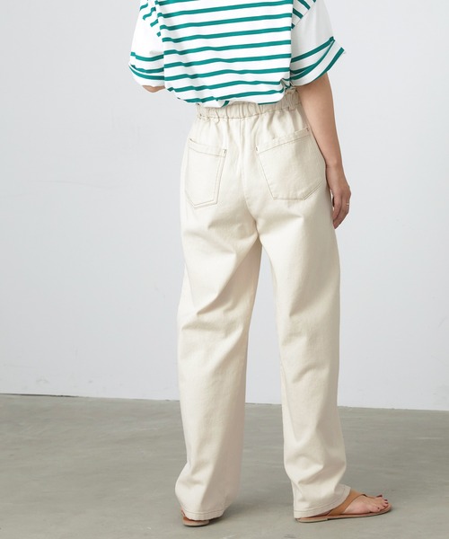 BONLECILL（ボンルシール）の「バルーンシルエット コットンツイル ベイカーイージーパンツ（デニムパンツ・レディース・ブラウン/ネイビー/オリーブ/オフホワイト/ブルー/ホワイト/ダークベージュ/ブラック・FREE）」の9枚目の写真