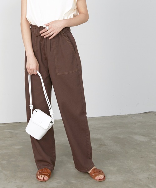 BONLECILL（ボンルシール）の「バルーンシルエット コットンツイル ベイカーイージーパンツ（デニムパンツ・レディース・ブラウン/ネイビー/オリーブ/オフホワイト/ブルー/ホワイト/ダークベージュ/ブラック・FREE）」の15枚目の写真
