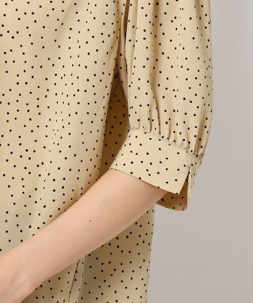 THE SHOP TK (ザ ショップ ティーケー )の「◆ランダムドット襟フリルブラウス(シャツ/ブラウス・レディース・ブラック系/ベージュ系・12/13)」の10枚目の写真