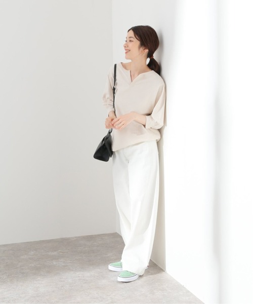 SLOBE IENA(スローブイエナ)の「パイルキーネックプルオーバー【手洗い可能】◆(Tシャツ/カットソー・レディース・ナチュラル/ブラック・FREE)」の3枚目の写真
