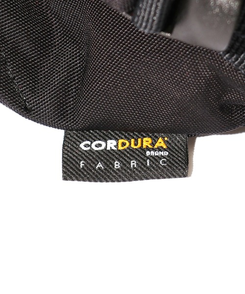 NIXON（ニクソン）の「NIXON/ニクソン Trestles Hip Pack ミニショルダーサコッシュ コンパクトウエストバッグ（ボディバッグ/ウエストポーチ・メンズ・ブラック・FREE）」の11枚目の写真