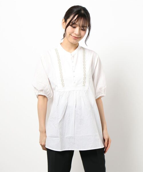 ehka sopo（エヘカソポ）の「【QR】刺繍チュニックブラウス（シャツ/ブラウス・レディース・オフホワイト/キナリ/ミント・ﾌﾘ-）」の6枚目の写真