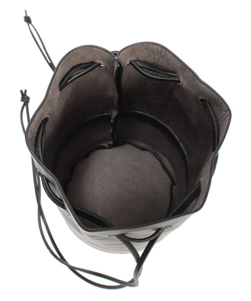 Ungrid（アングリッド）の「フェイクレザー巾着バッグ（ハンドバッグ・レディース・ブラック/オフホワイト/パープル・FREE）」の17枚目の写真