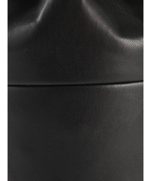 Ungrid（アングリッド）の「フェイクレザー巾着バッグ（ハンドバッグ・レディース・ブラック/オフホワイト/パープル・FREE）」の19枚目の写真